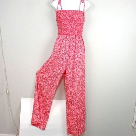 Blu Pepper Red Floral Wide Leg Sleeveless Jumpsuit sz L - Picture 1 of 10
